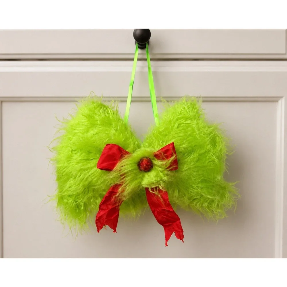 Green Faux Fur Grinch Christmas Bow Red Accent Holiday Wall Decor Wreath